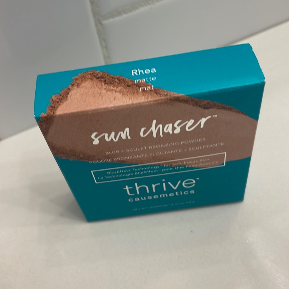Thrive cosmetics bronzer in Rhea. Brand new in box